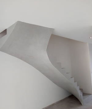 paillasse d'un escalier en béton ciré