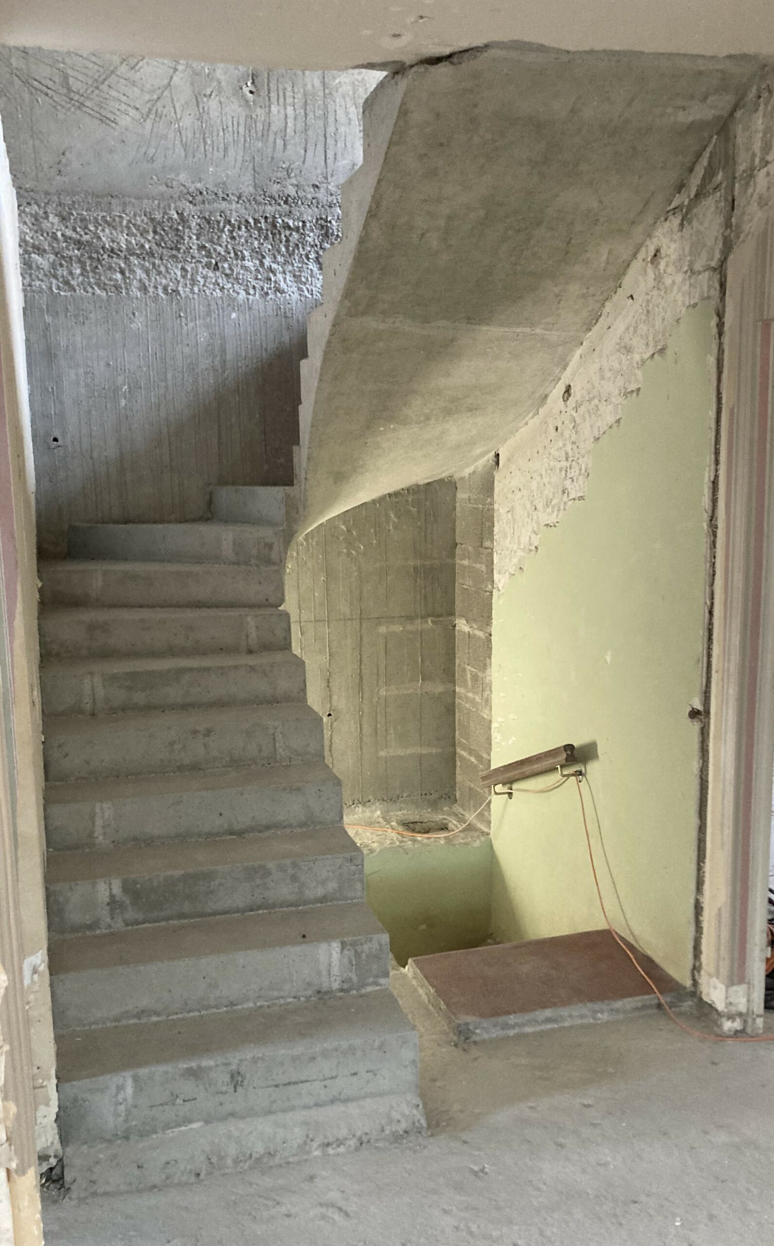 Construction d'une paillasse contemporaine, coulée en 1h, en région Nouvelle-Aquitaine.