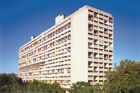 L'Escalier dans l'architecture brutaliste : La Cité radieuse à Marseille 