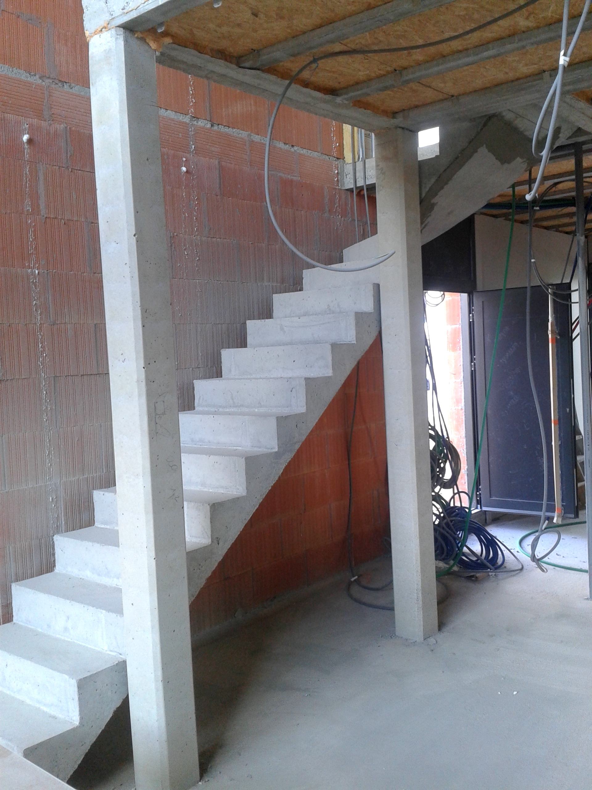 Construction d'un escalier en béton dans le Limousin