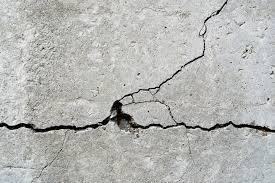 Fissures de béton