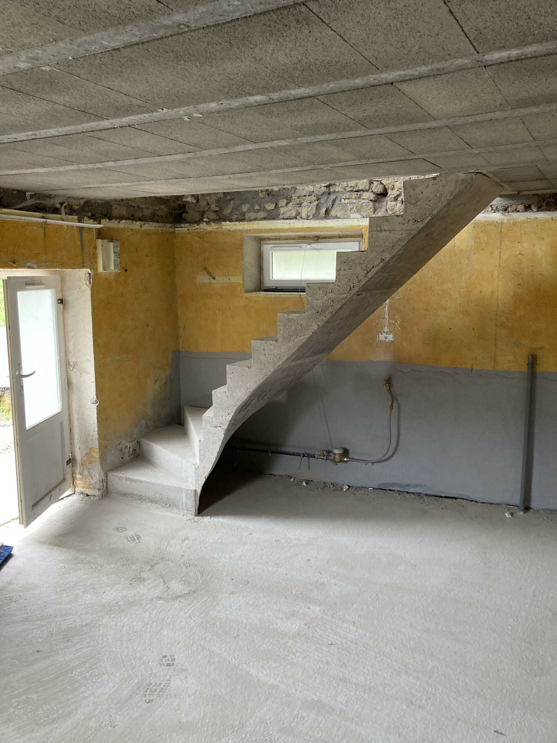 Opération finalisée d'une œuvre architecturale dans une habitation à Guéret, à proximité de Sardent et Ahun.